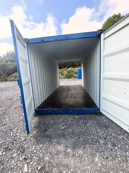 20ft Shipping Container / Secure storage solution